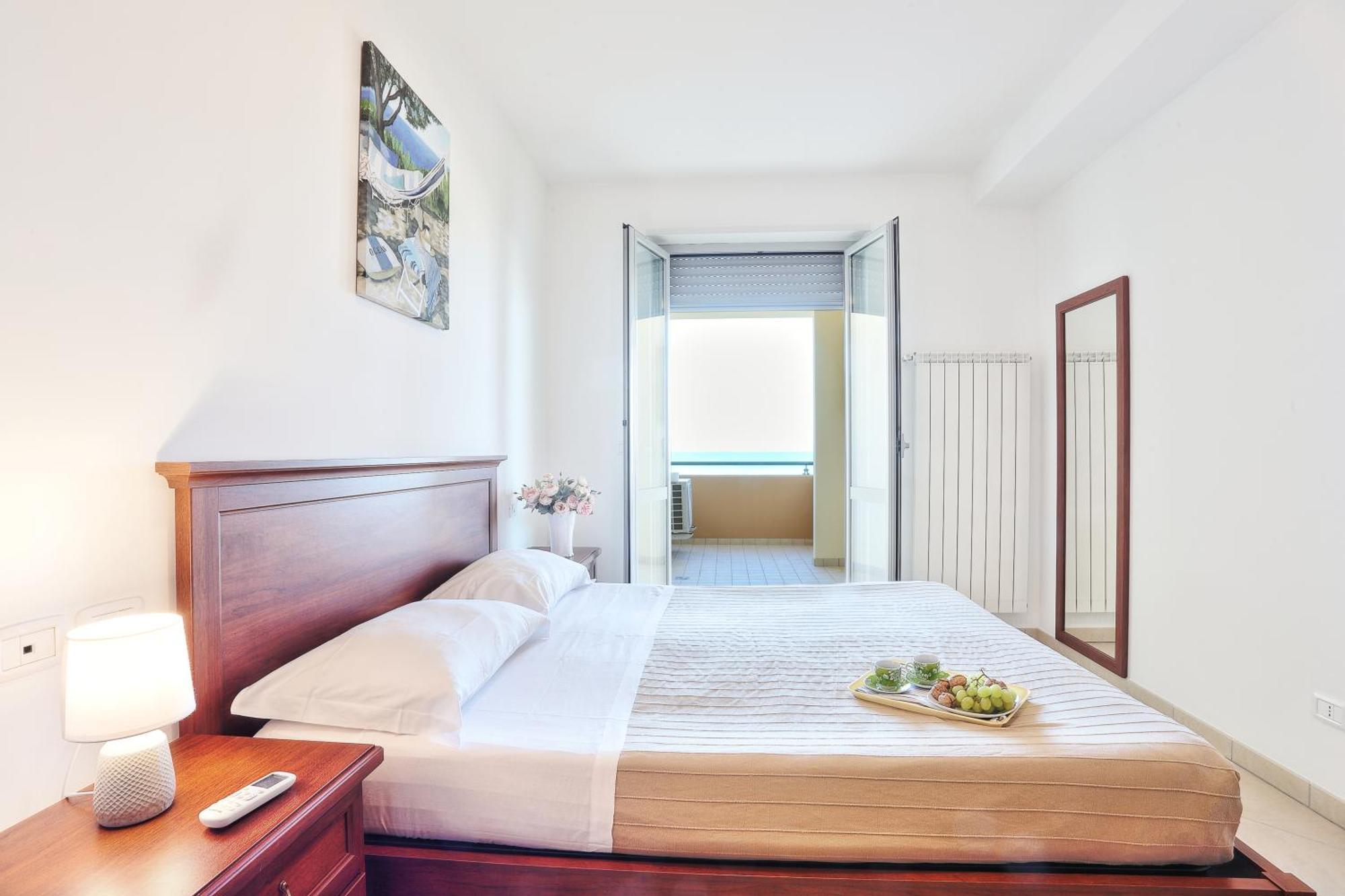 Mazzarosa Residence Roseto Degli Abruzzi Exterior photo
